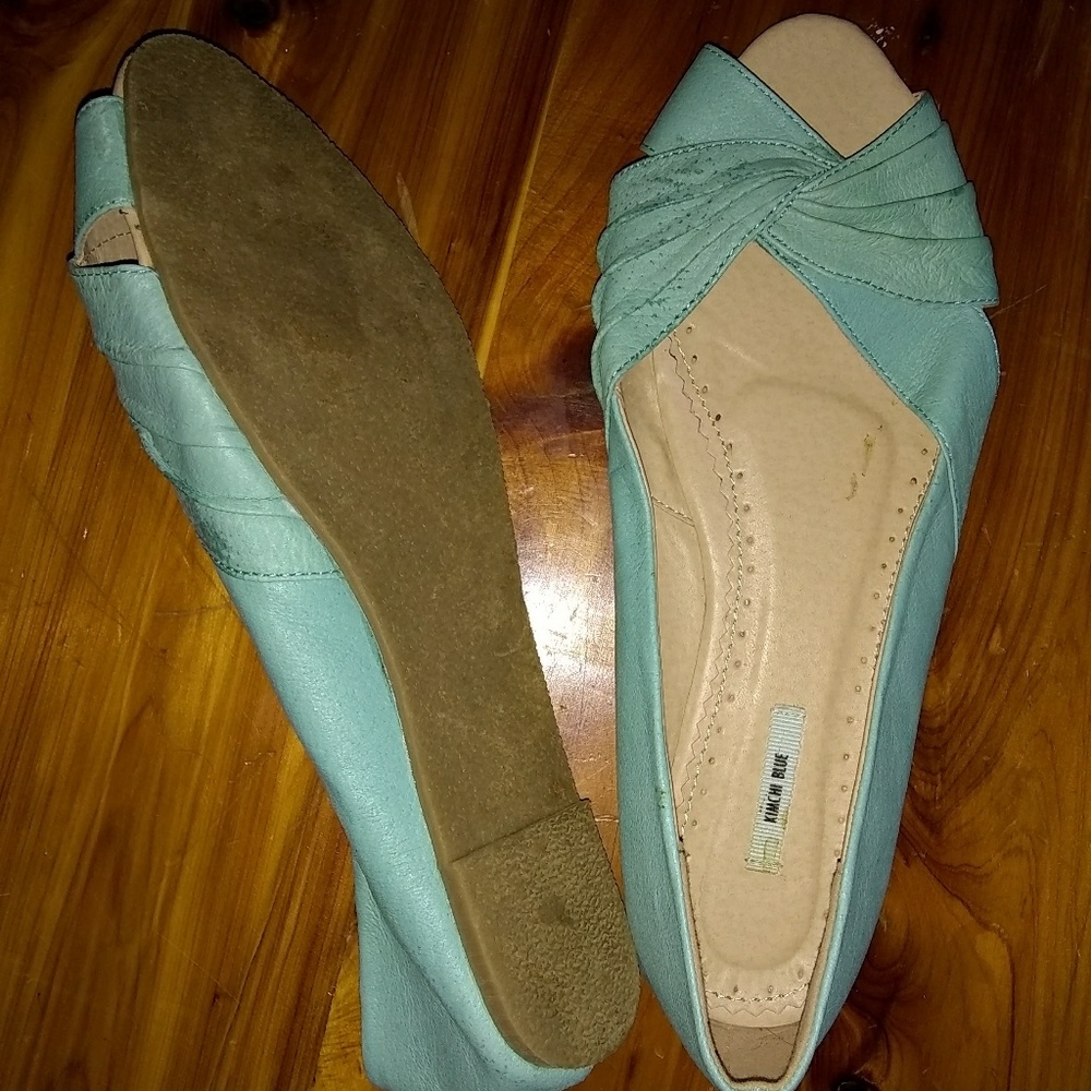 Urban Outfitters Kimchi Blue leather teal flats